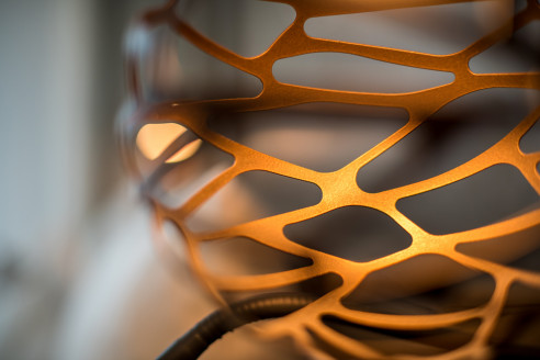 Detailfoto einer Designerlampe