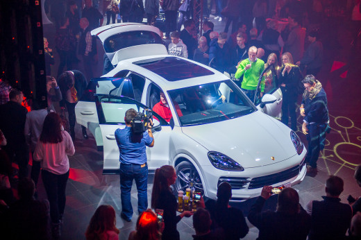 Auto Neuvorstellung im Autohaus