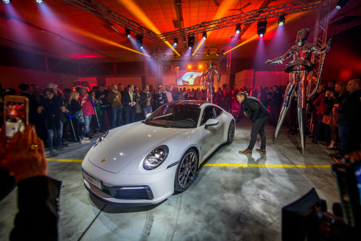 Auto Neuvorstellung im Autohaus Porsche