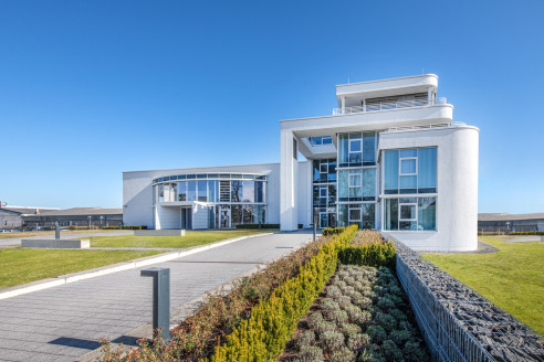 modernes Gebäude einer Firma